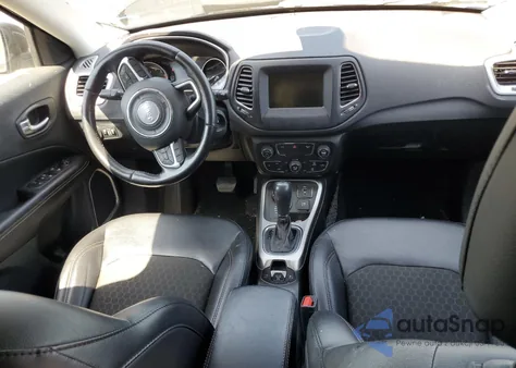 2021 Jeep Compass Latitude из США, поврежденный, VIN 3C4NJDBB3MT537575